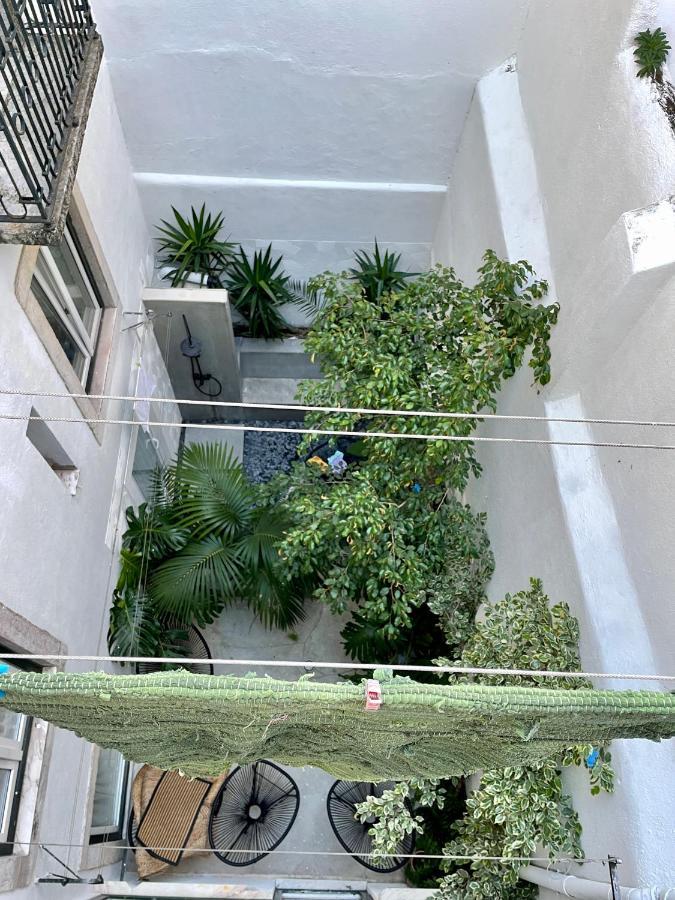 Casa Coracao Do Bairro Apartment Lisbon Exterior photo